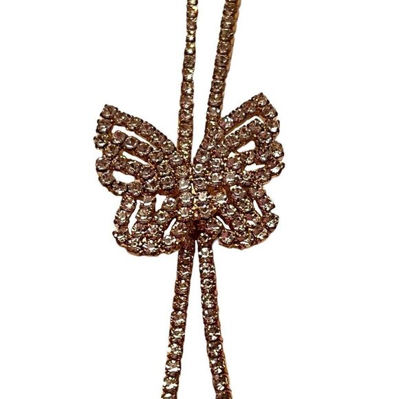 ⭐️3/$25⭐️ Brand New Rose Gold Tone Rhinestone Butterfly Sliding Necklace - Picture 1 of 4